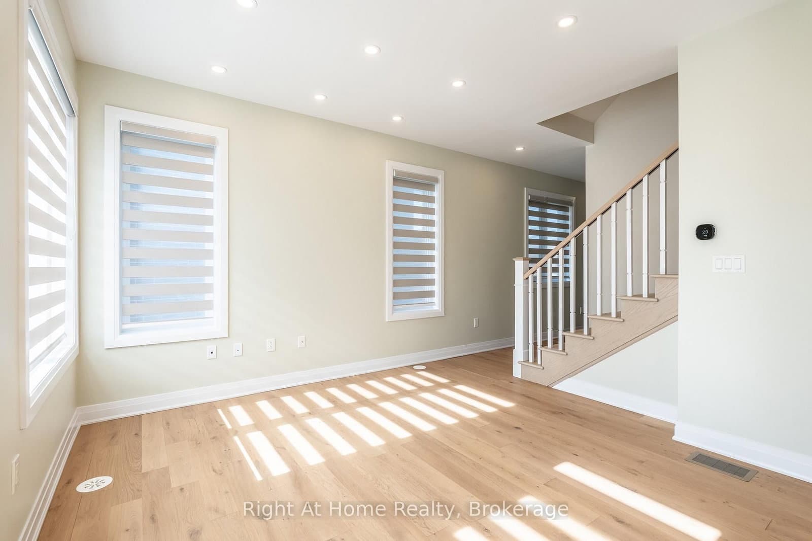 80 Settlers Road E thumbnail 15