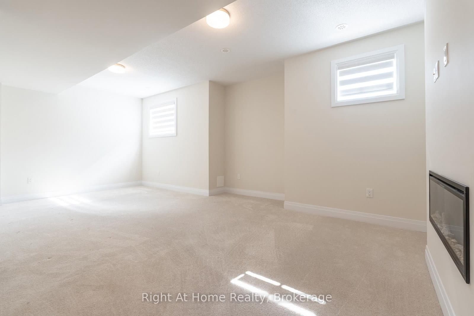 80 Settlers Road E thumbnail 41