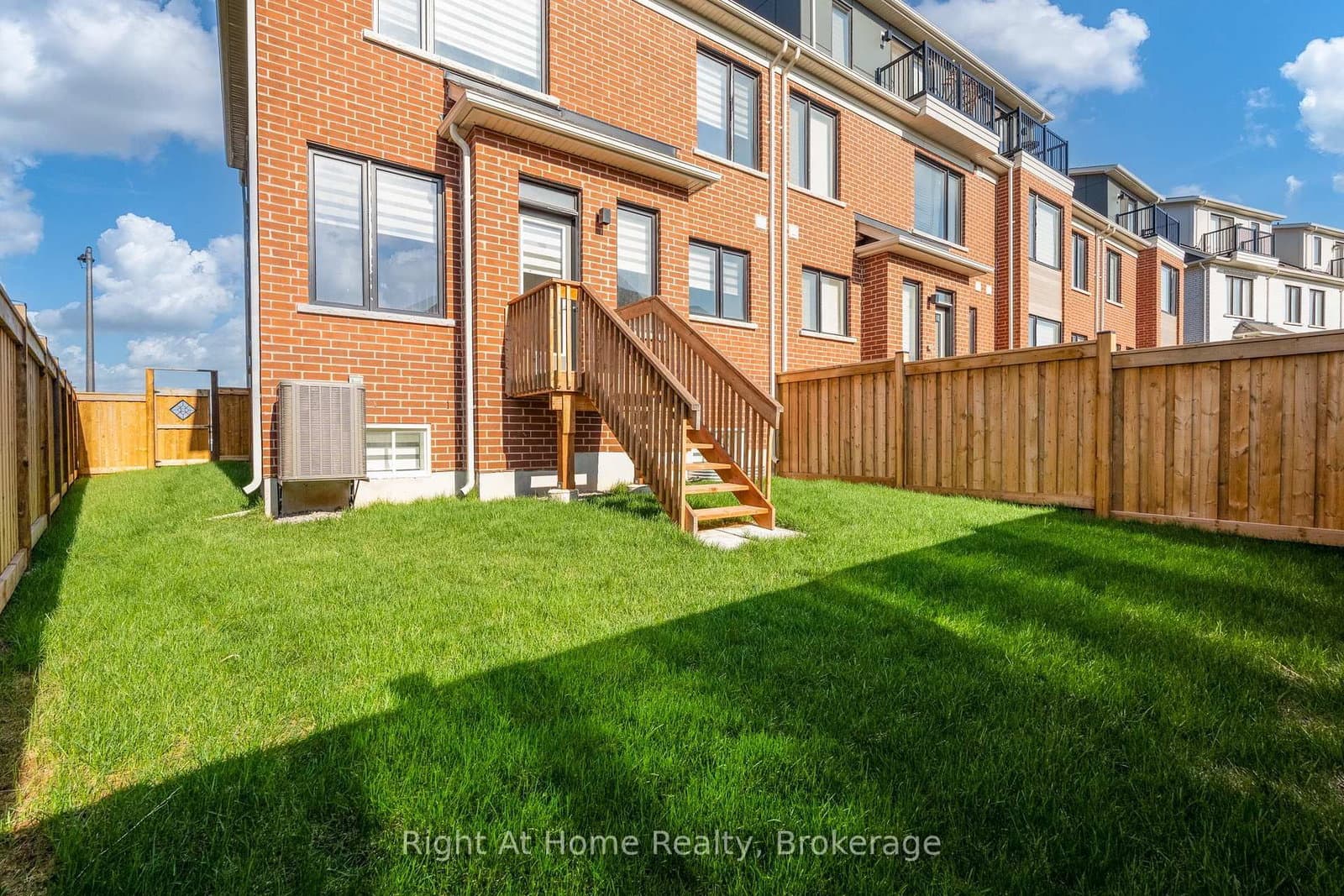 80 Settlers Road E thumbnail 46