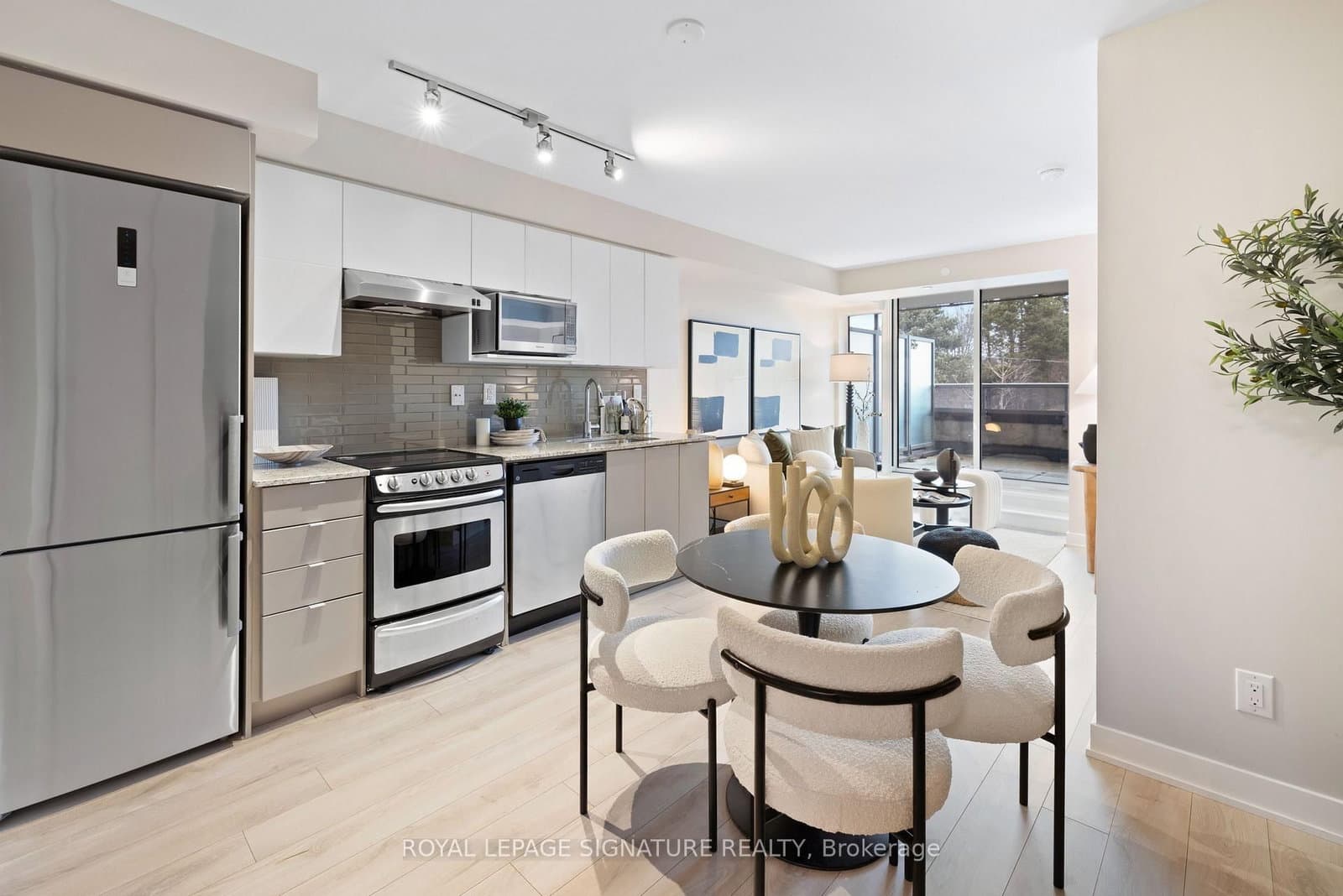 160 Flemington Road, Unit 312 thumbnail 5