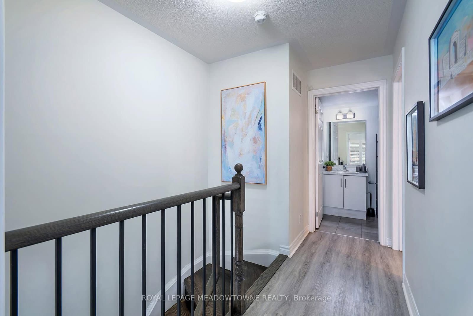10 Carnation Avenue, Unit 19 thumbnail 16