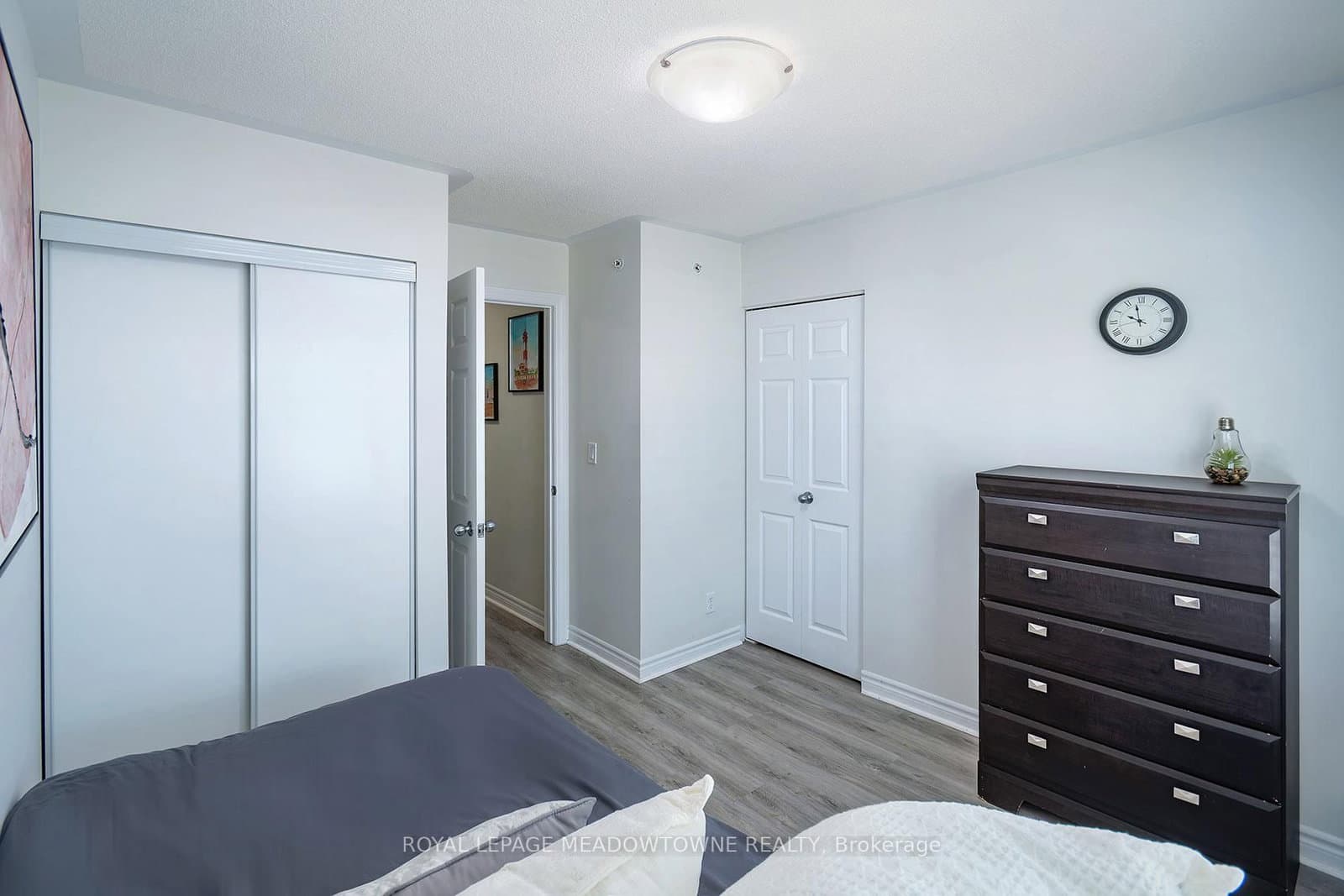 10 Carnation Avenue, Unit 19 thumbnail 26