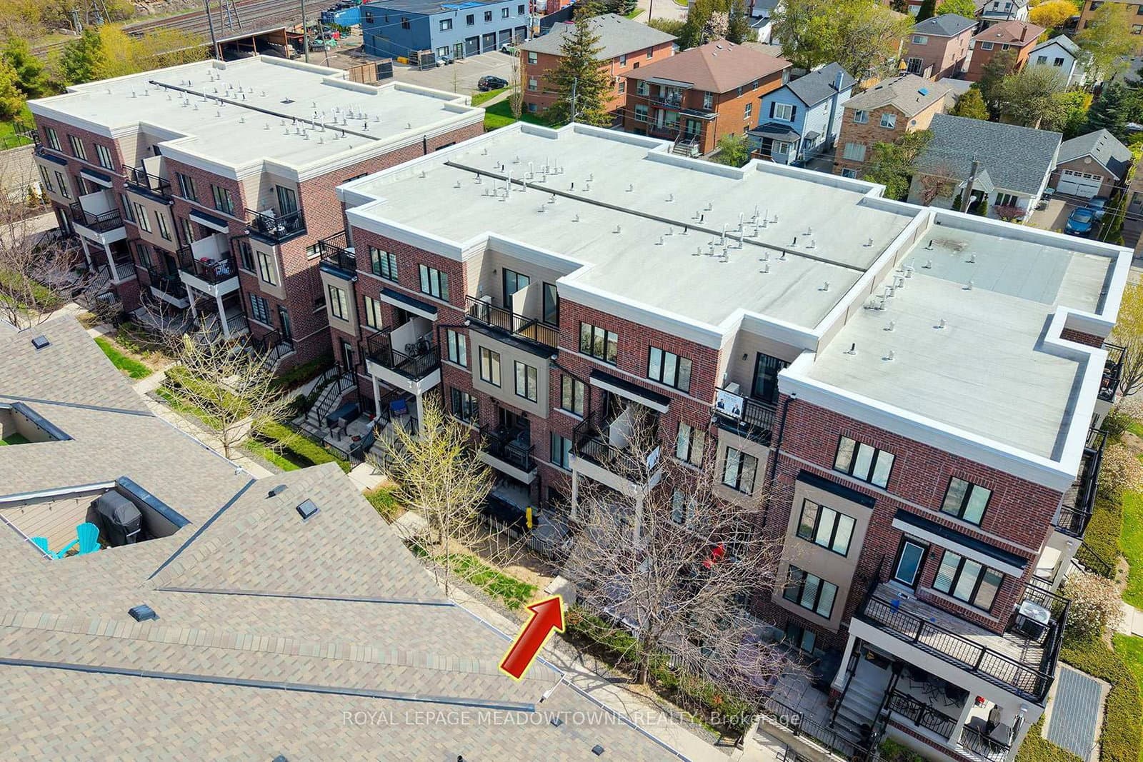 10 Carnation Avenue, Unit 19 thumbnail 29
