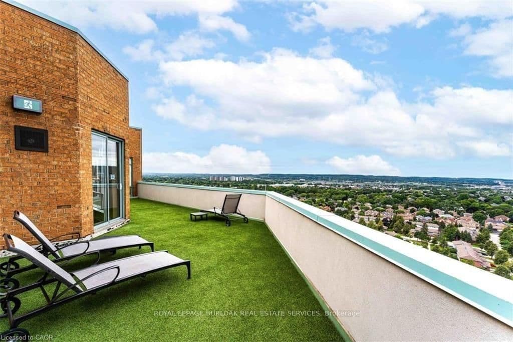 1276 Maple Crossing Boulevard, Unit 809 thumbnail 17