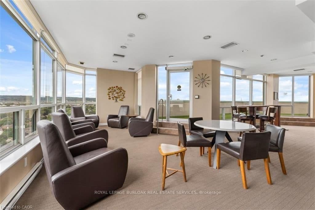 1276 Maple Crossing Boulevard, Unit 809 thumbnail 18