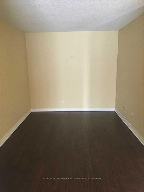 1276 Maple Crossing Boulevard, Unit 809 thumbnail 6