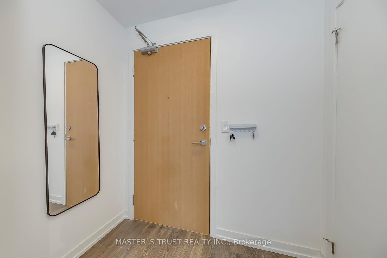 2520 Eglinton Avenue W, Unit 1804 thumbnail 8