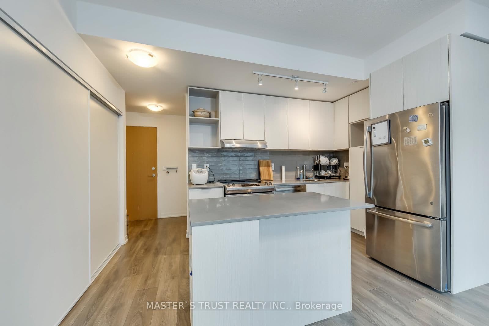 2520 Eglinton Avenue W, Unit 1804 thumbnail 9