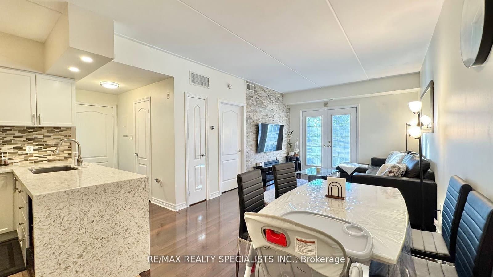 4016 Kilmer Drive, Unit 112 thumbnail 12