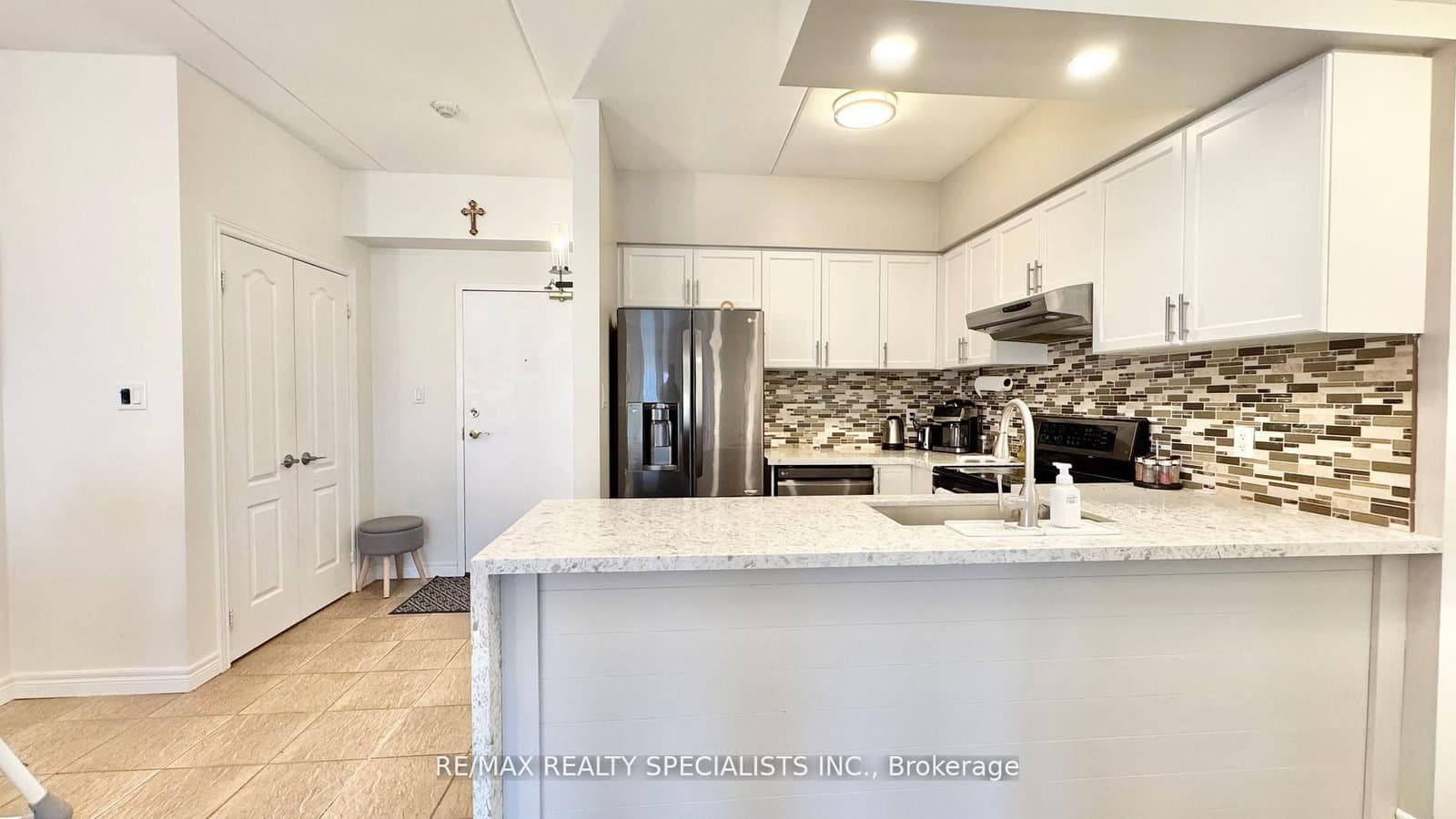 4016 Kilmer Drive, Unit 112 thumbnail 22