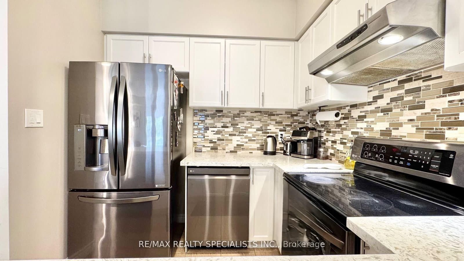 4016 Kilmer Drive, Unit 112 thumbnail 25