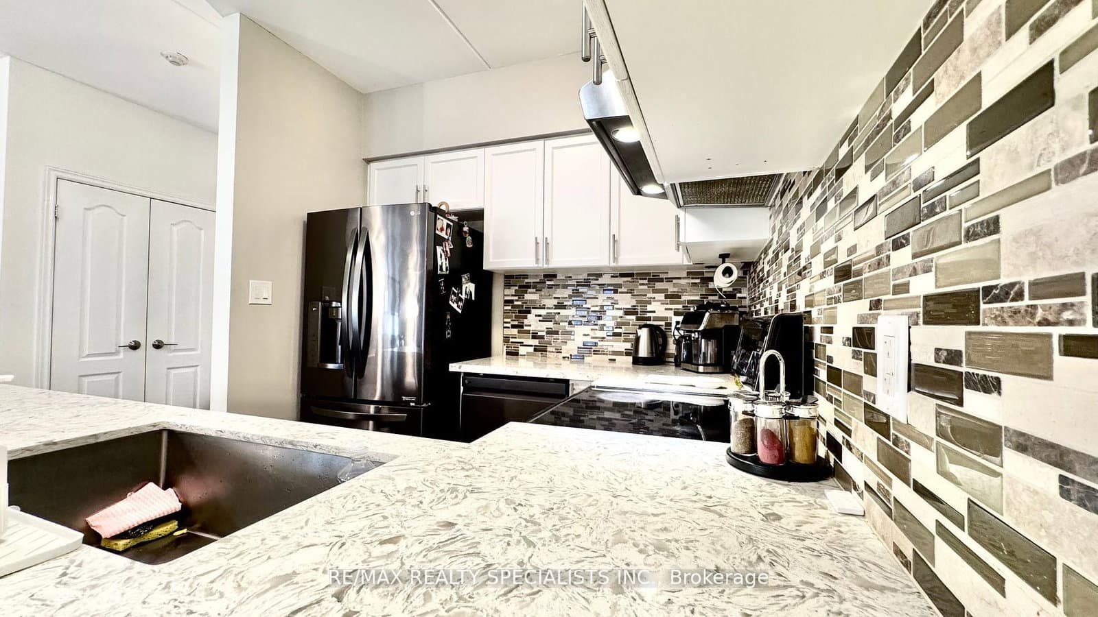 4016 Kilmer Drive, Unit 112 thumbnail 29