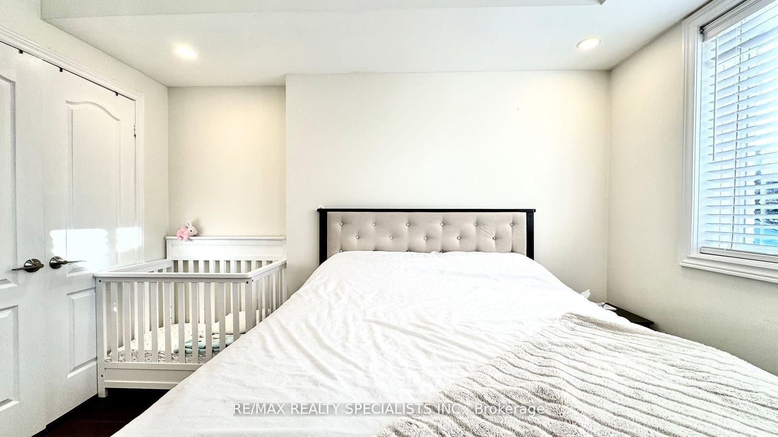 4016 Kilmer Drive, Unit 112 thumbnail 35