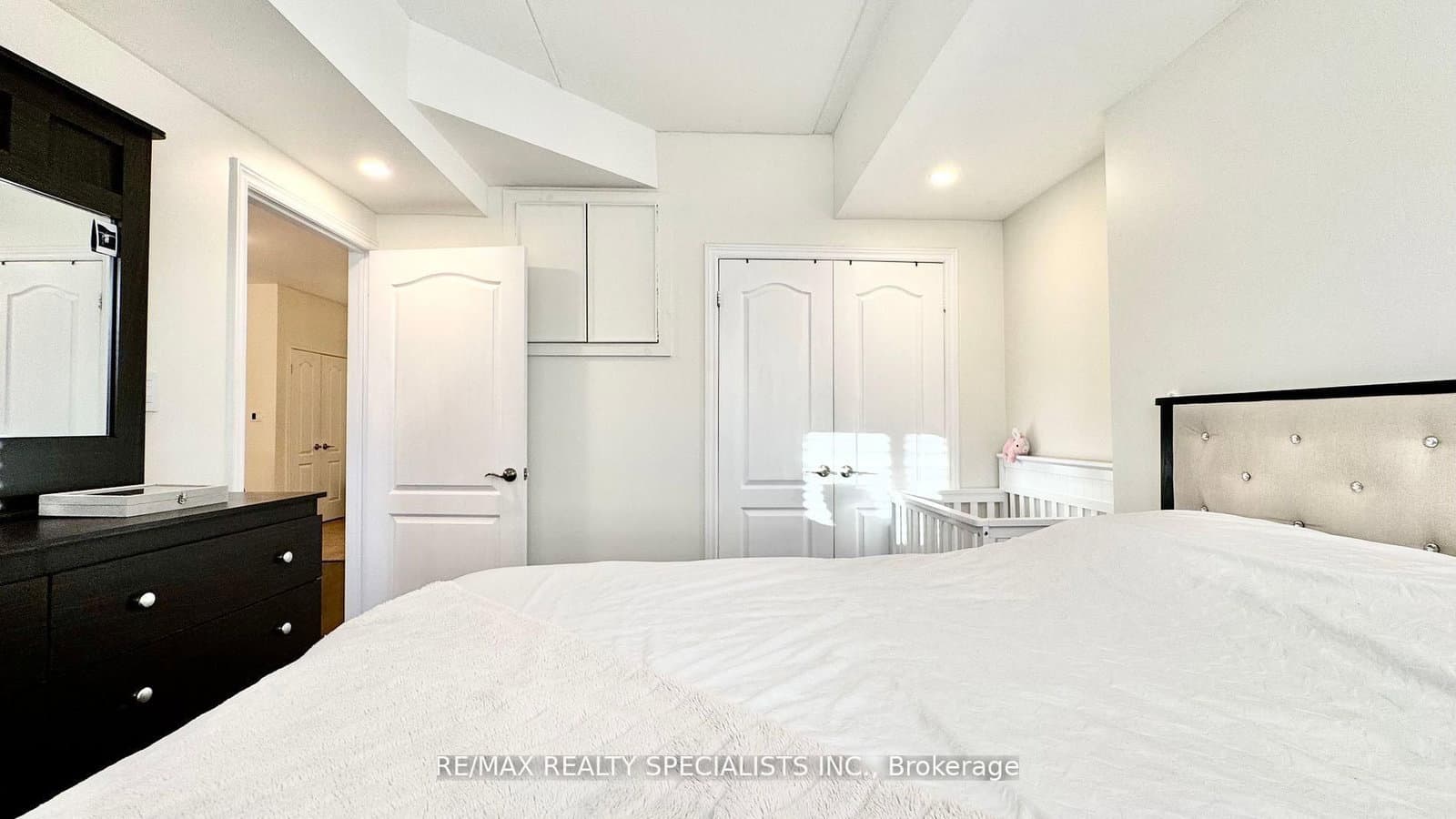 4016 Kilmer Drive, Unit 112 thumbnail 38