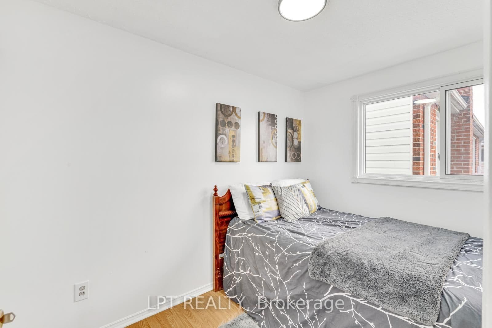 95 Huntingwood Crescent thumbnail 32