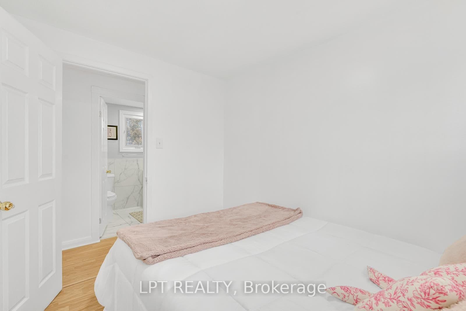 95 Huntingwood Crescent thumbnail 34