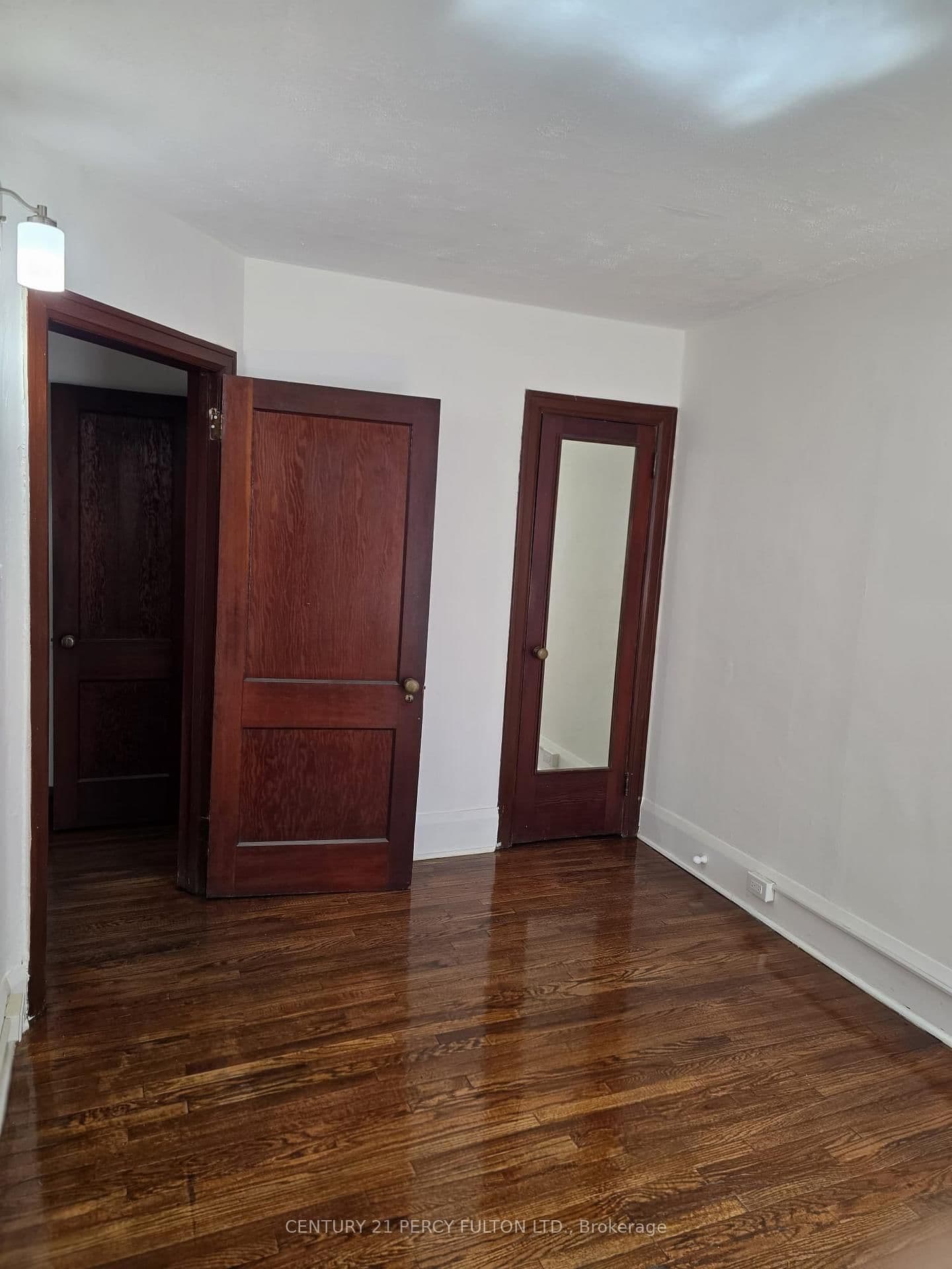 29 Jane Street, Unit 8 thumbnail 3