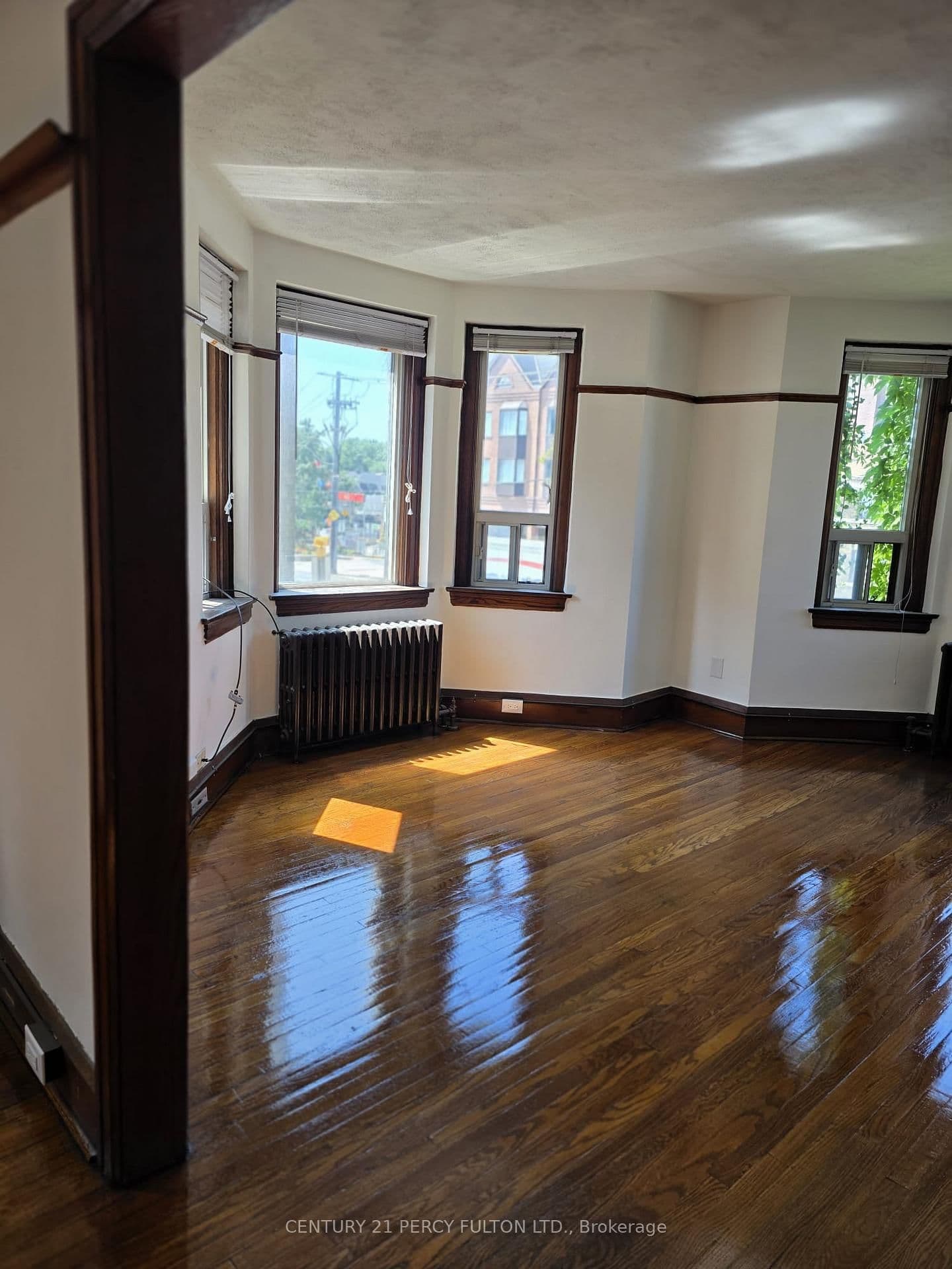 29 Jane Street, Unit 8 thumbnail 5