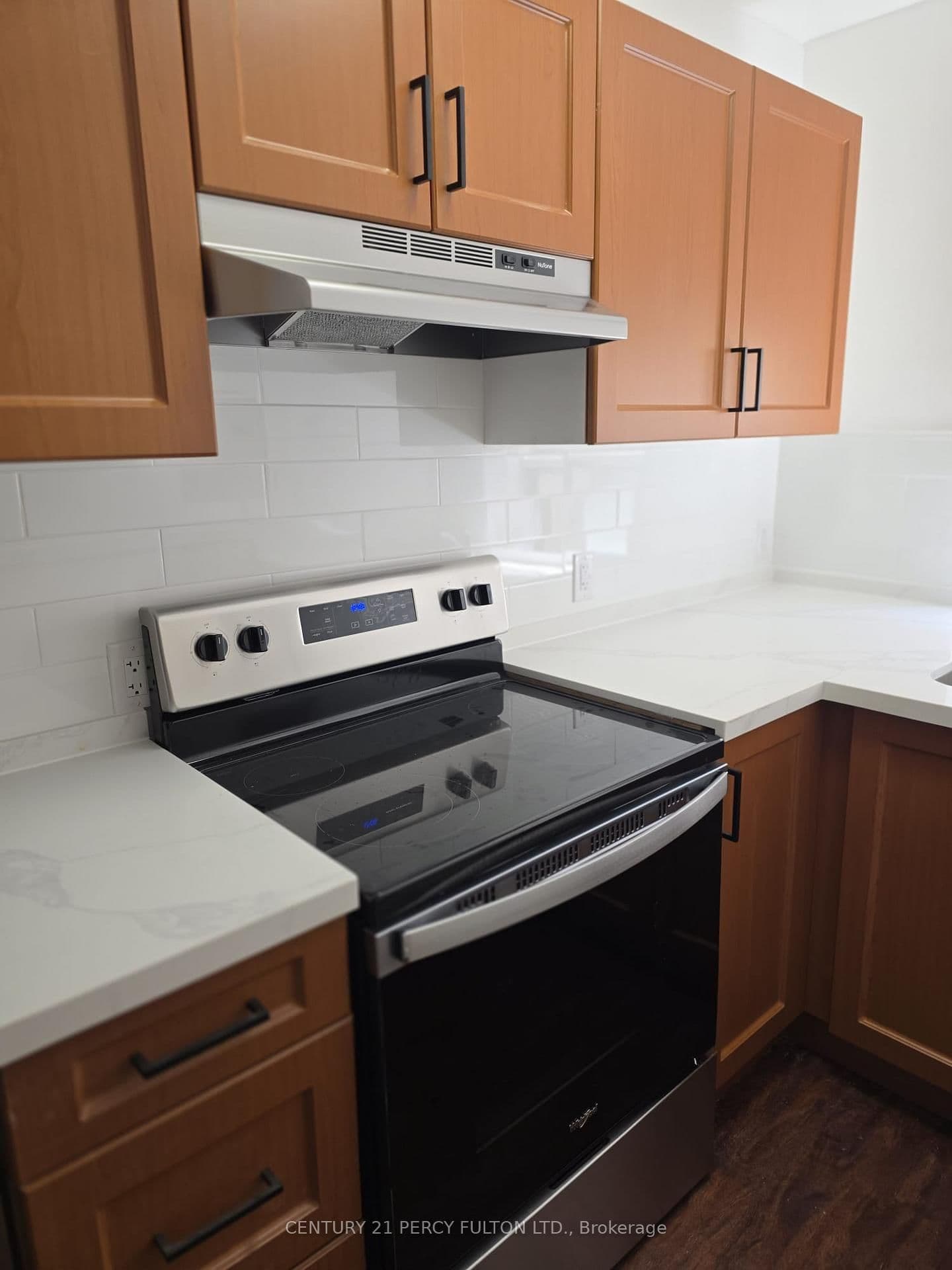 29 Jane Street, Unit 8 thumbnail 8