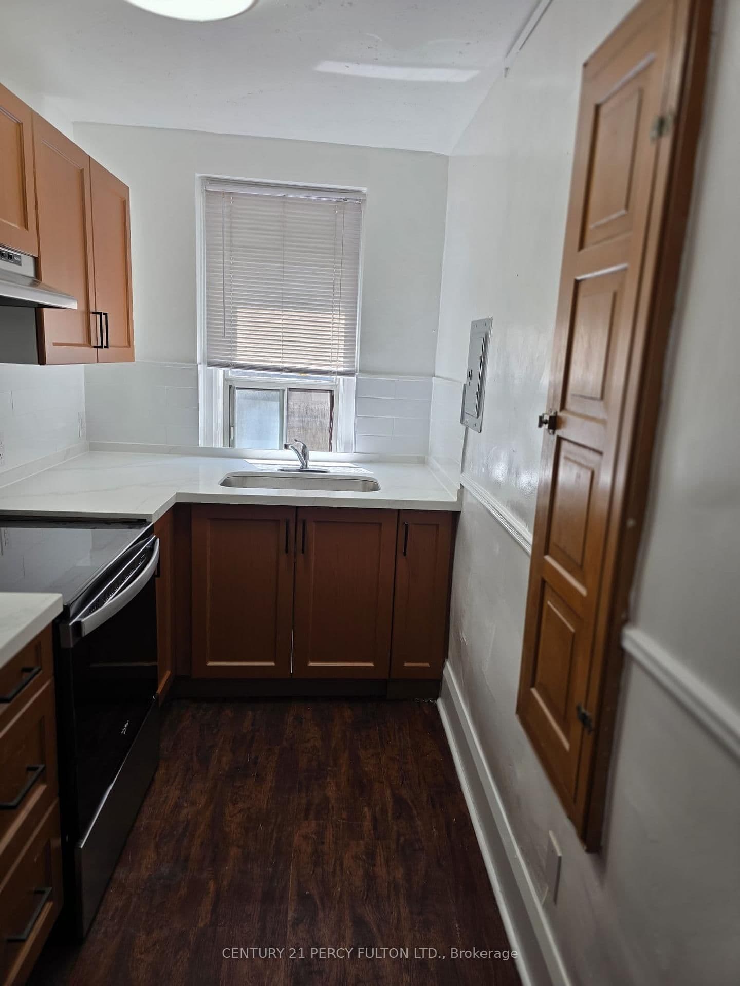 29 Jane Street, Unit 8 thumbnail 9