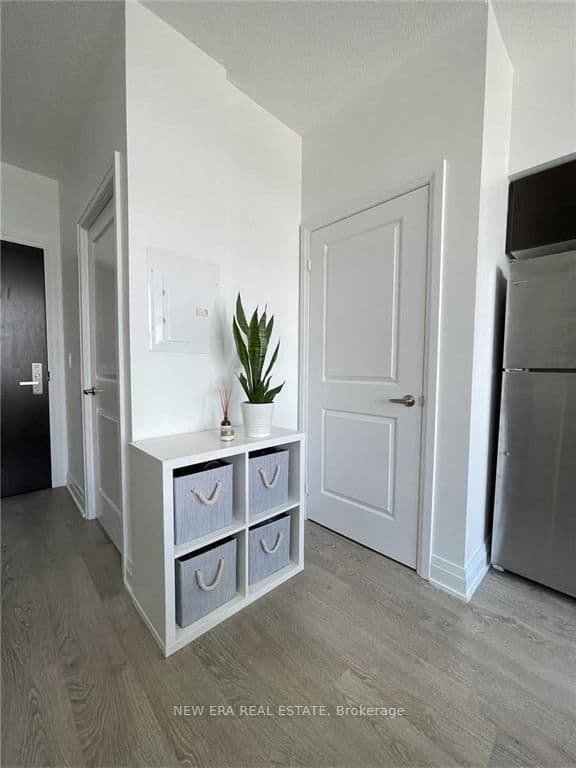 55 Speers Road, Unit 512 thumbnail 12