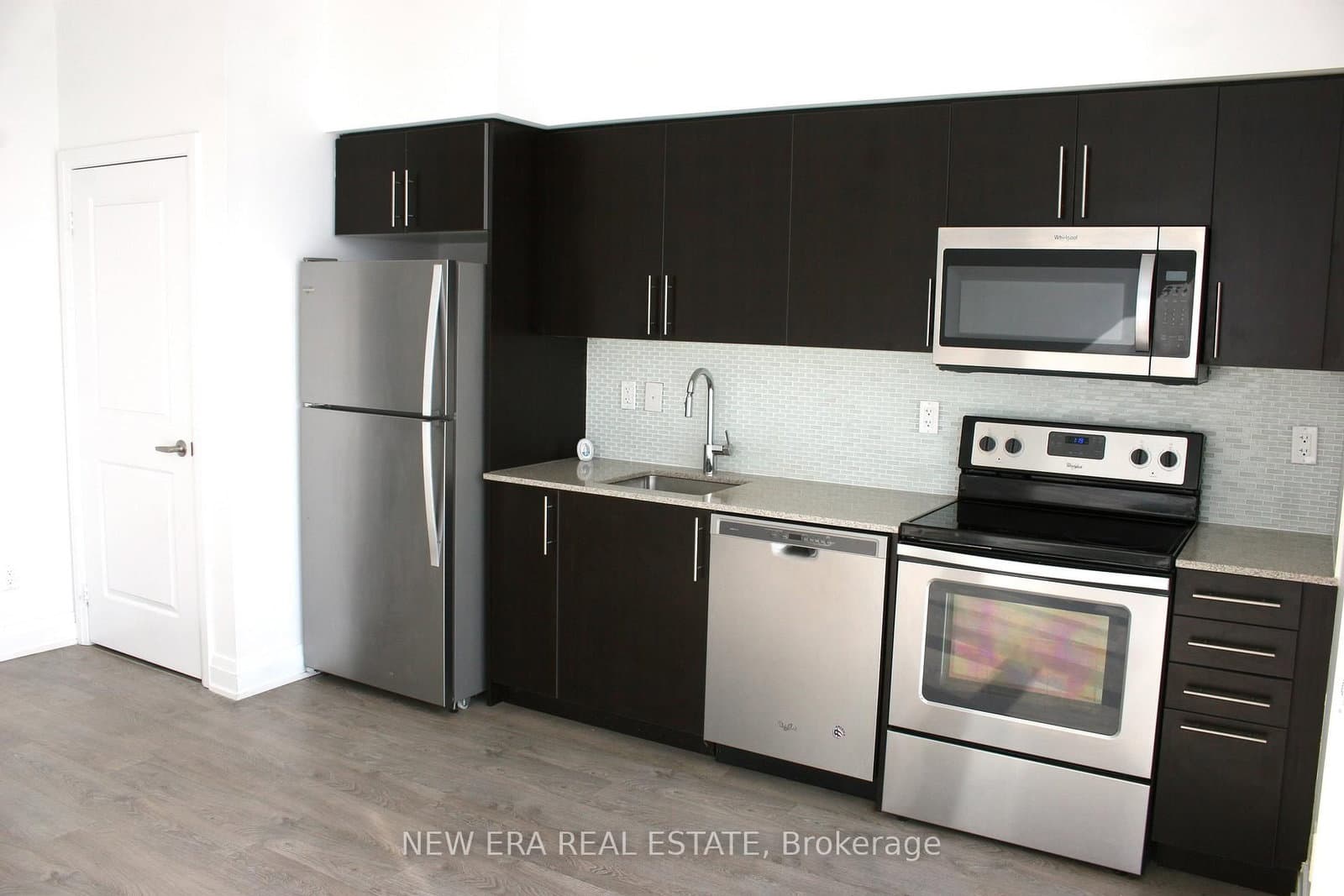 55 Speers Road, Unit 512 thumbnail 7