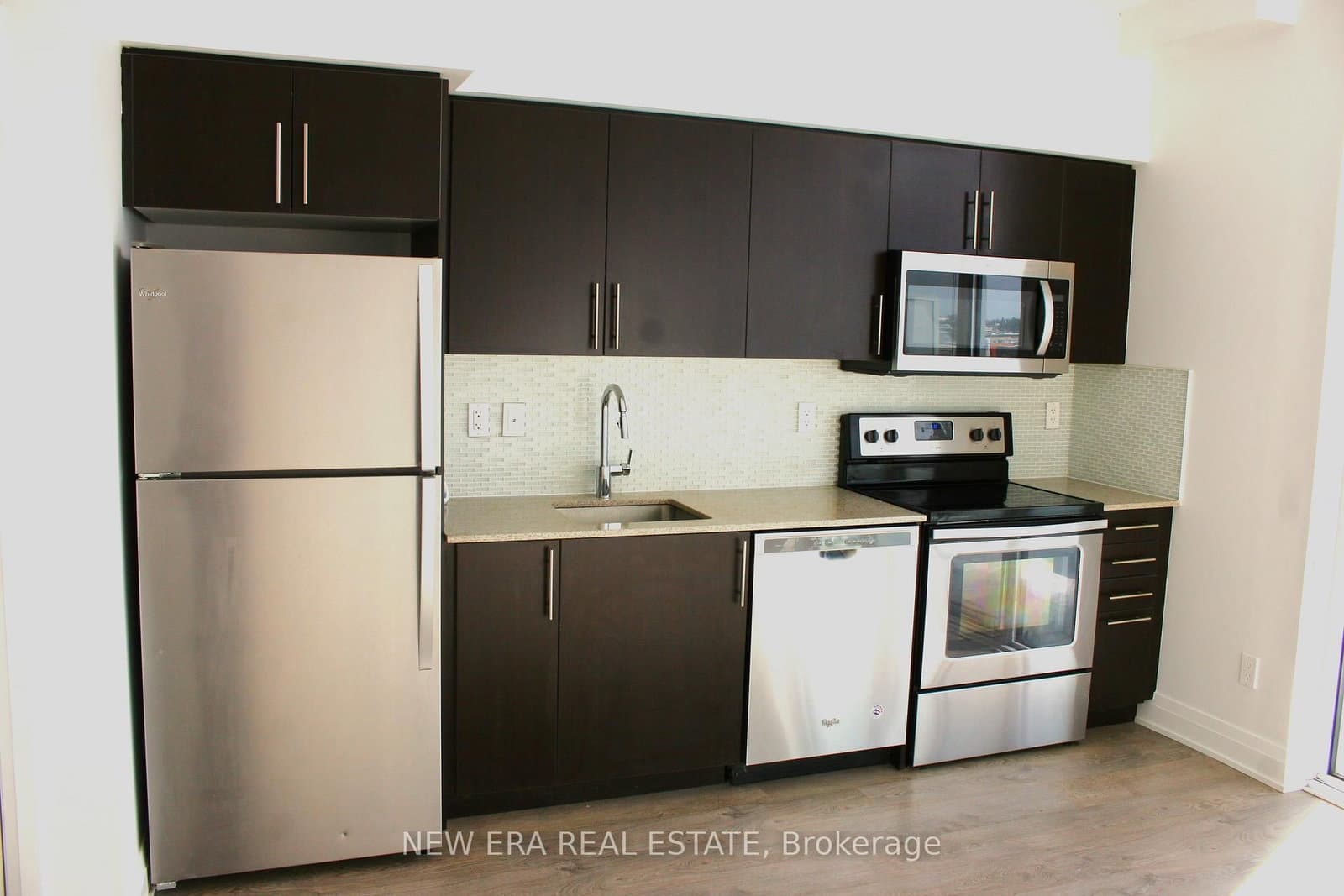 55 Speers Road, Unit 512 thumbnail 8