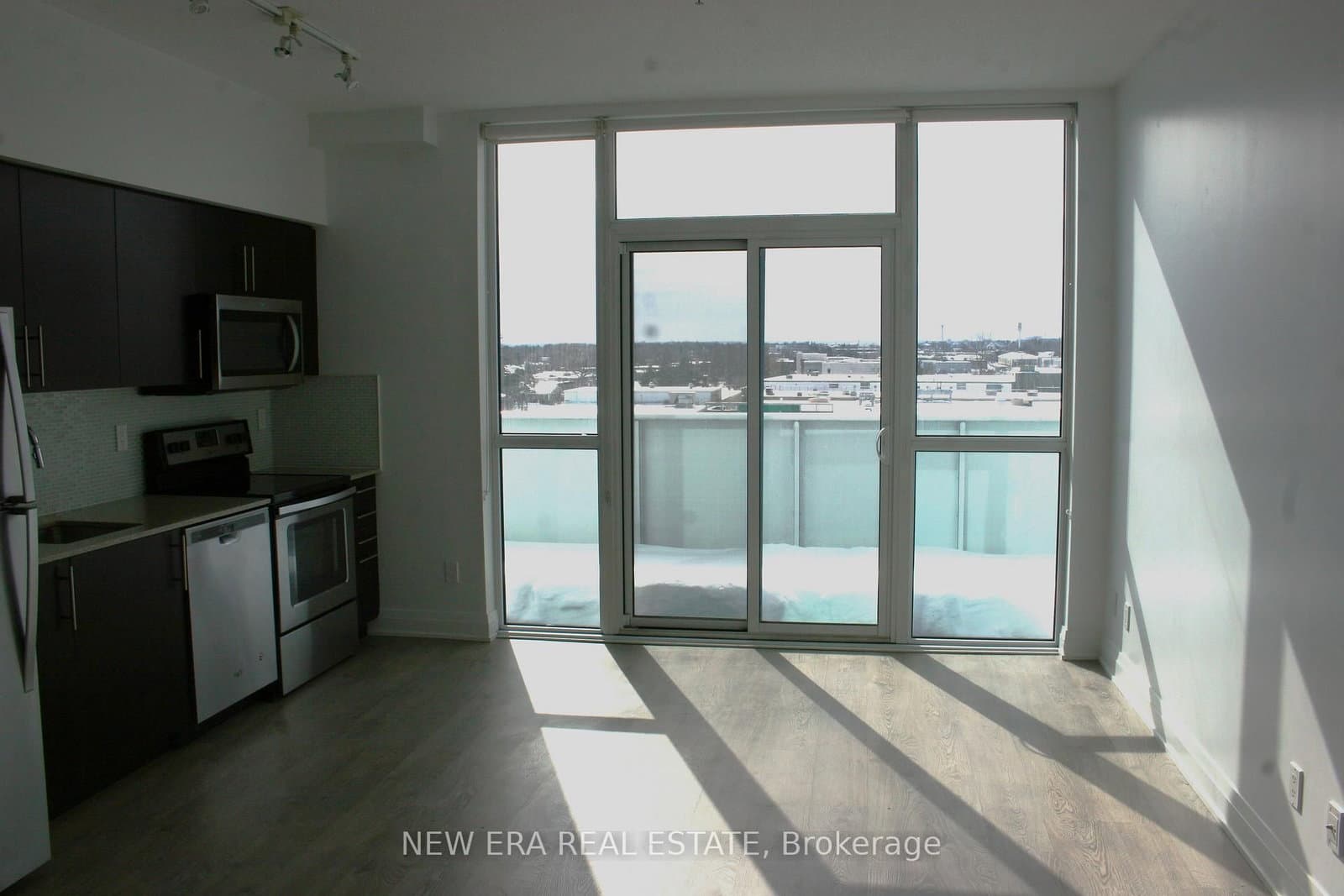 55 Speers Road, Unit 512 thumbnail 9