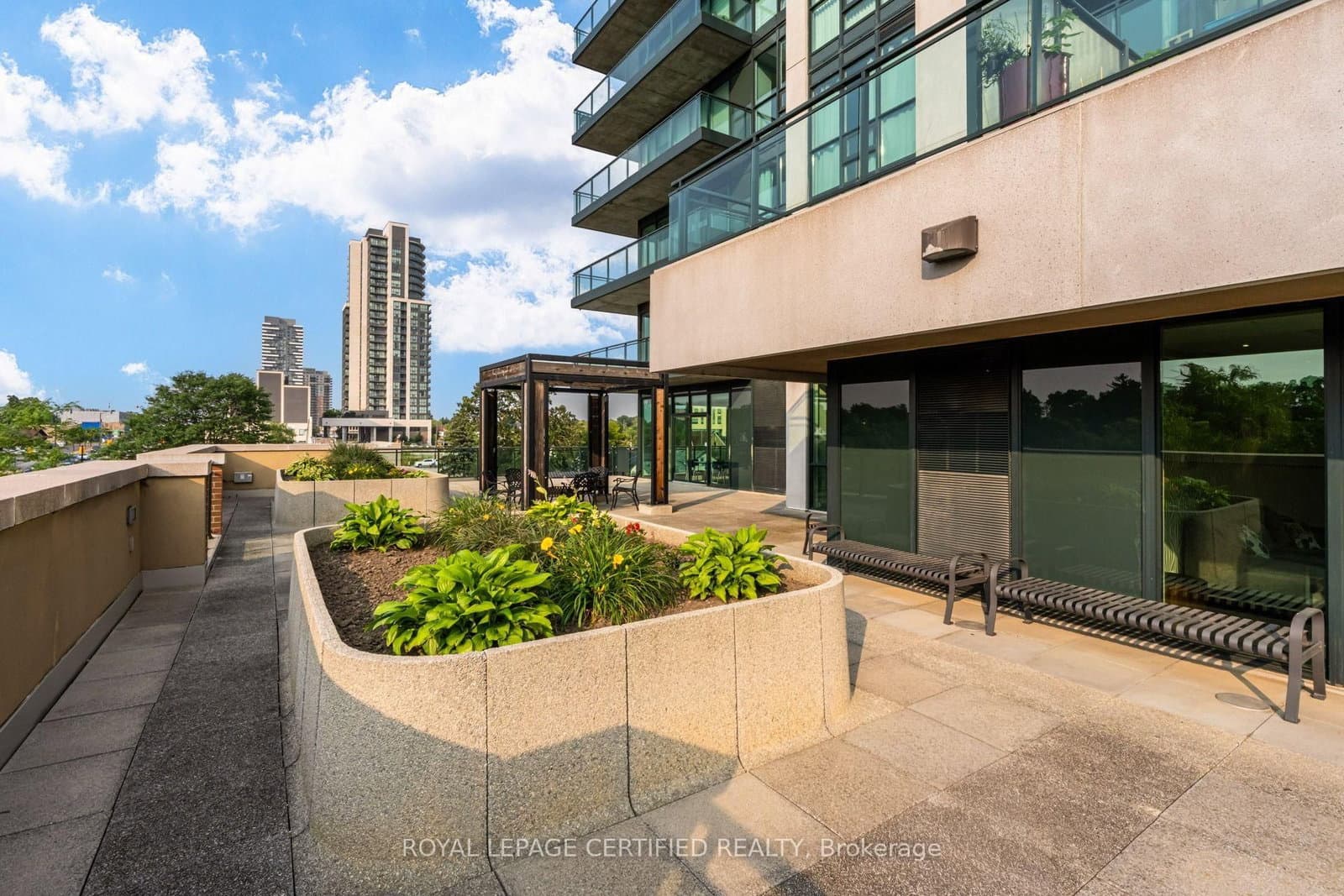 100 John Street, Unit 1806 thumbnail 39