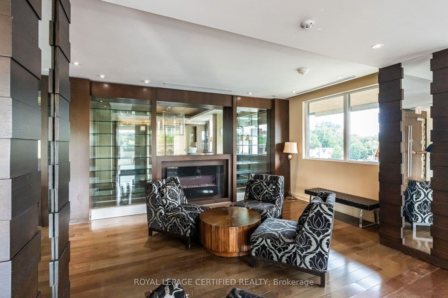 100 John Street, Unit 1806 thumbnail 44