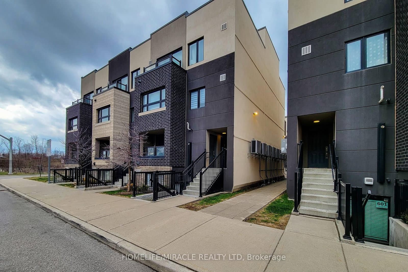 1127 Cooke Boulevard, Unit 513 - Image 1