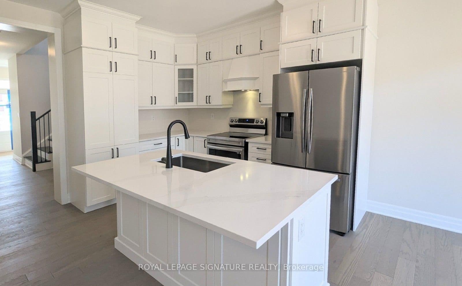 1225 Manitou Way thumbnail 4