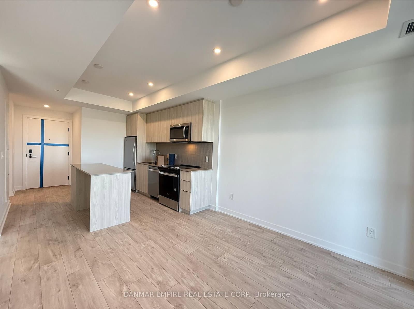 760 Whitlock Avenue, Unit 309 thumbnail 16