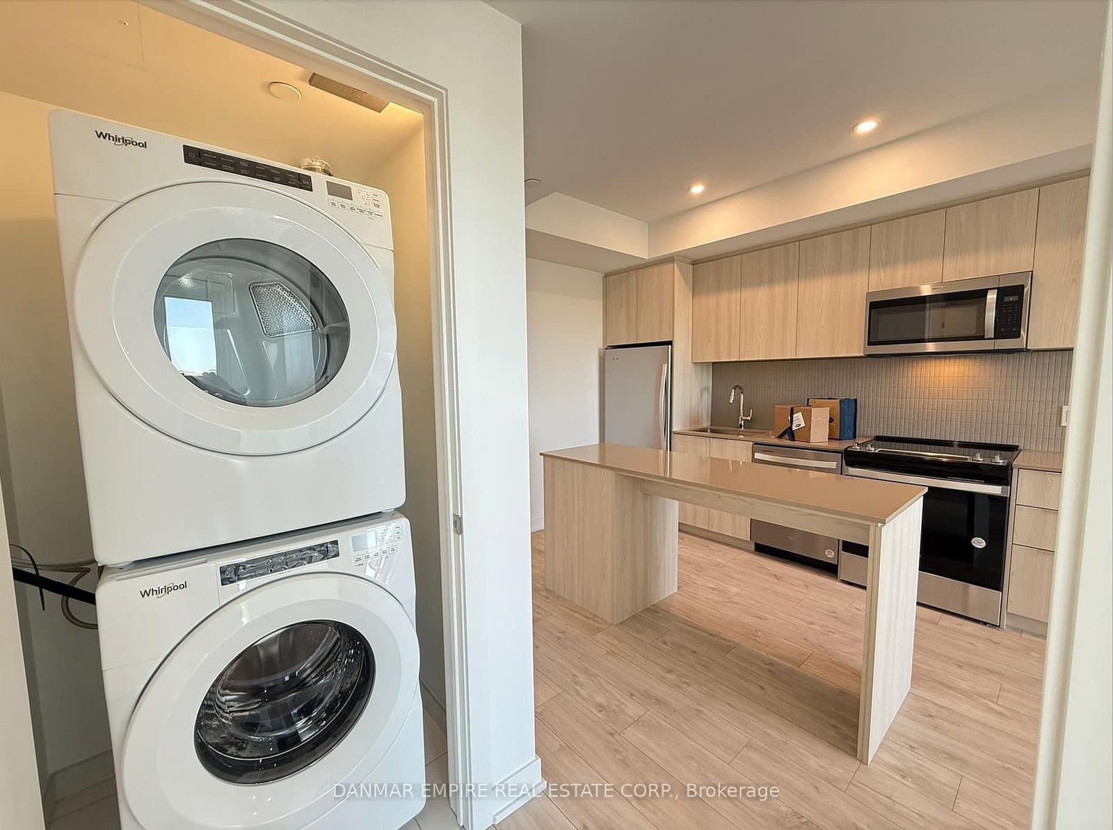 760 Whitlock Avenue, Unit 309 thumbnail 18