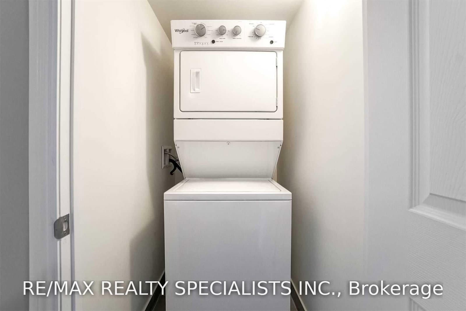 716 Main Street E, Unit 702 thumbnail 15