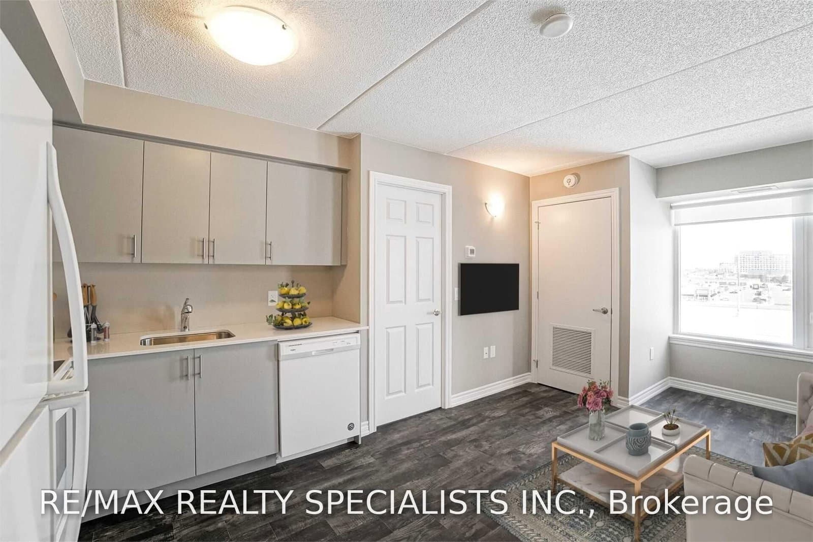 716 Main Street E, Unit 702 thumbnail 8