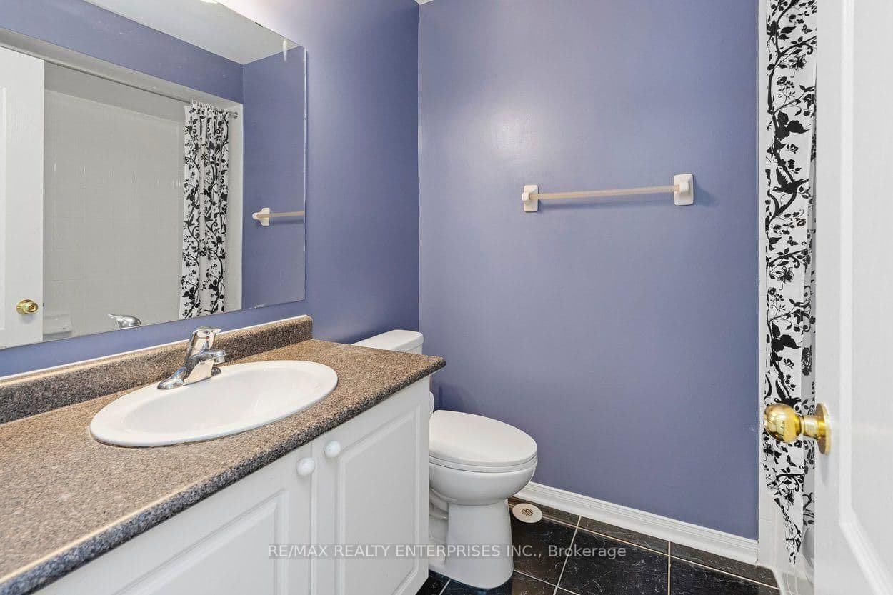 2248 Seton Crescent thumbnail 27