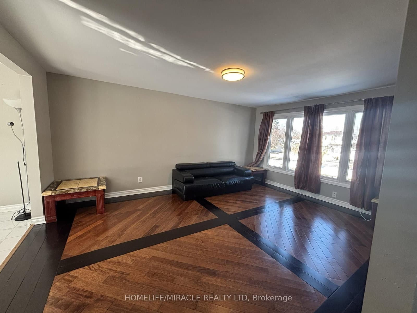 219 Mcmurchy Avenue, Unit Main thumbnail 4