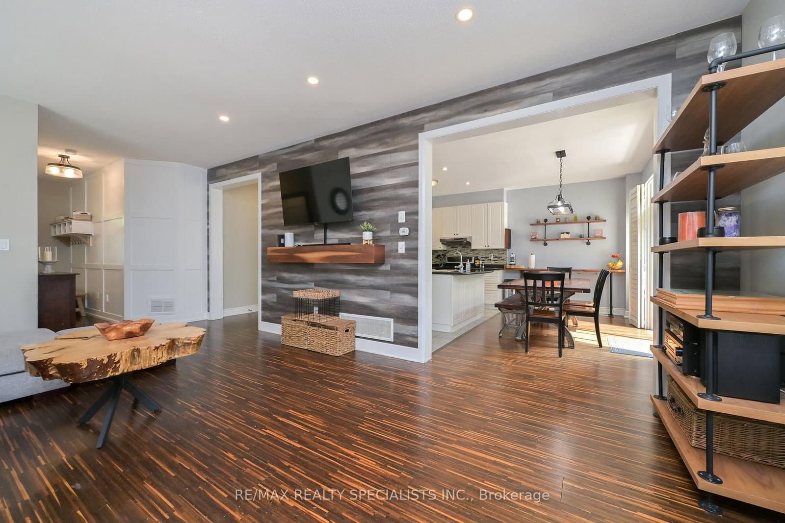 5424 Greer Drive thumbnail 10