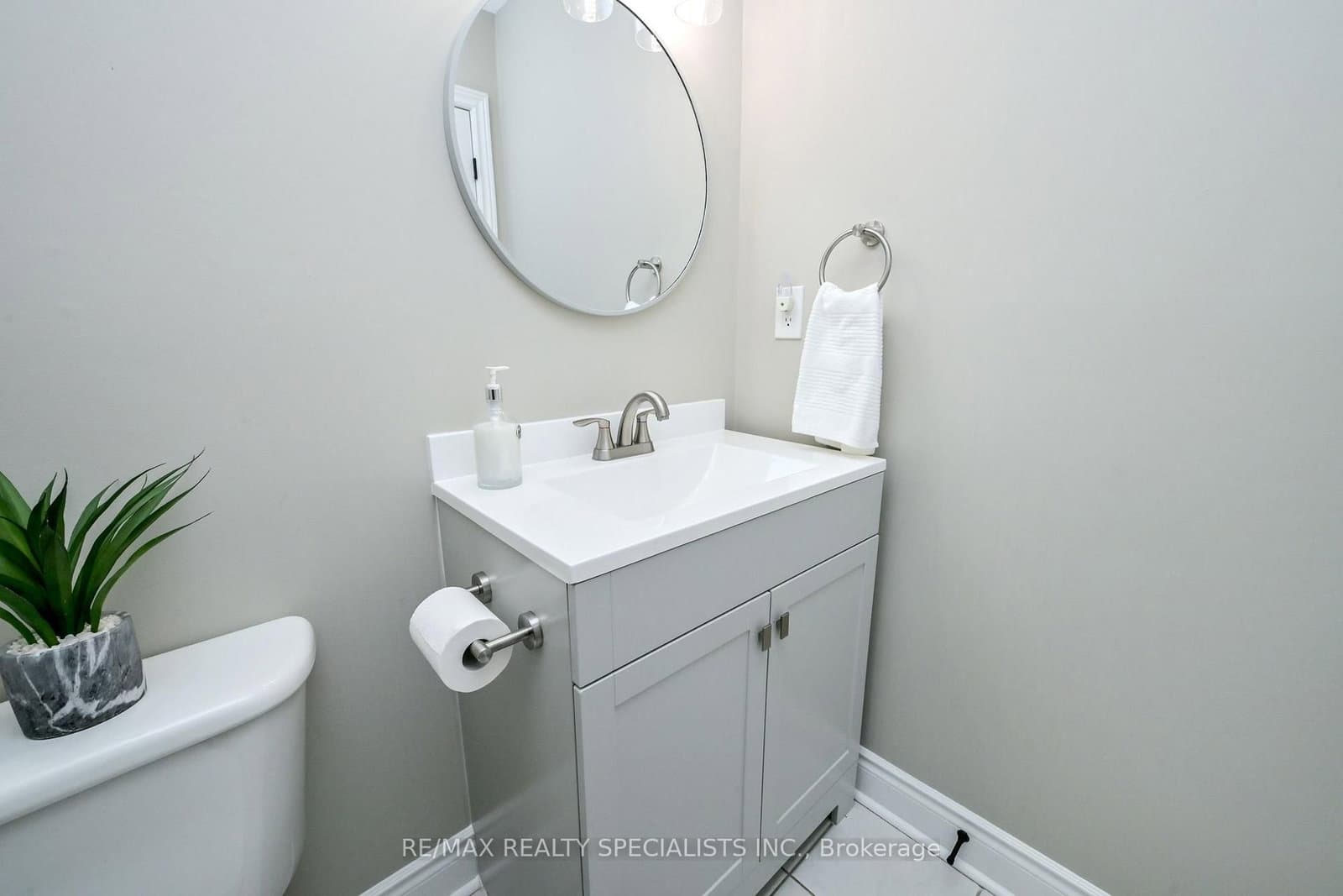 5424 Greer Drive thumbnail 13