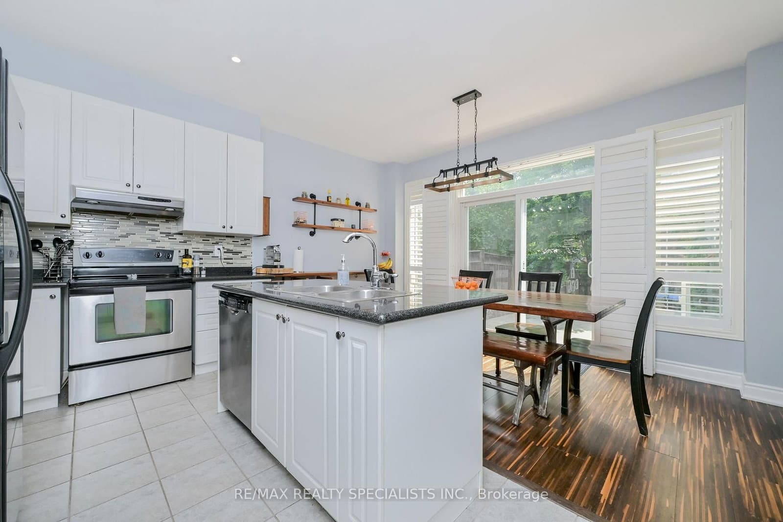 5424 Greer Drive thumbnail 4