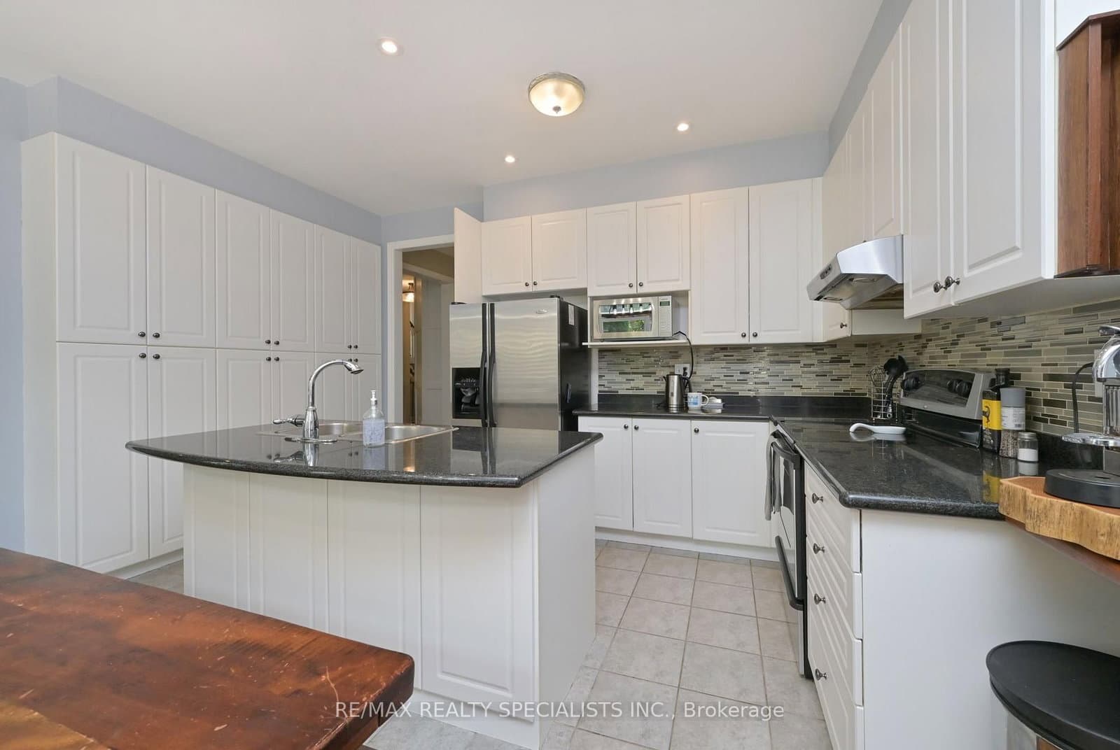 5424 Greer Drive thumbnail 6