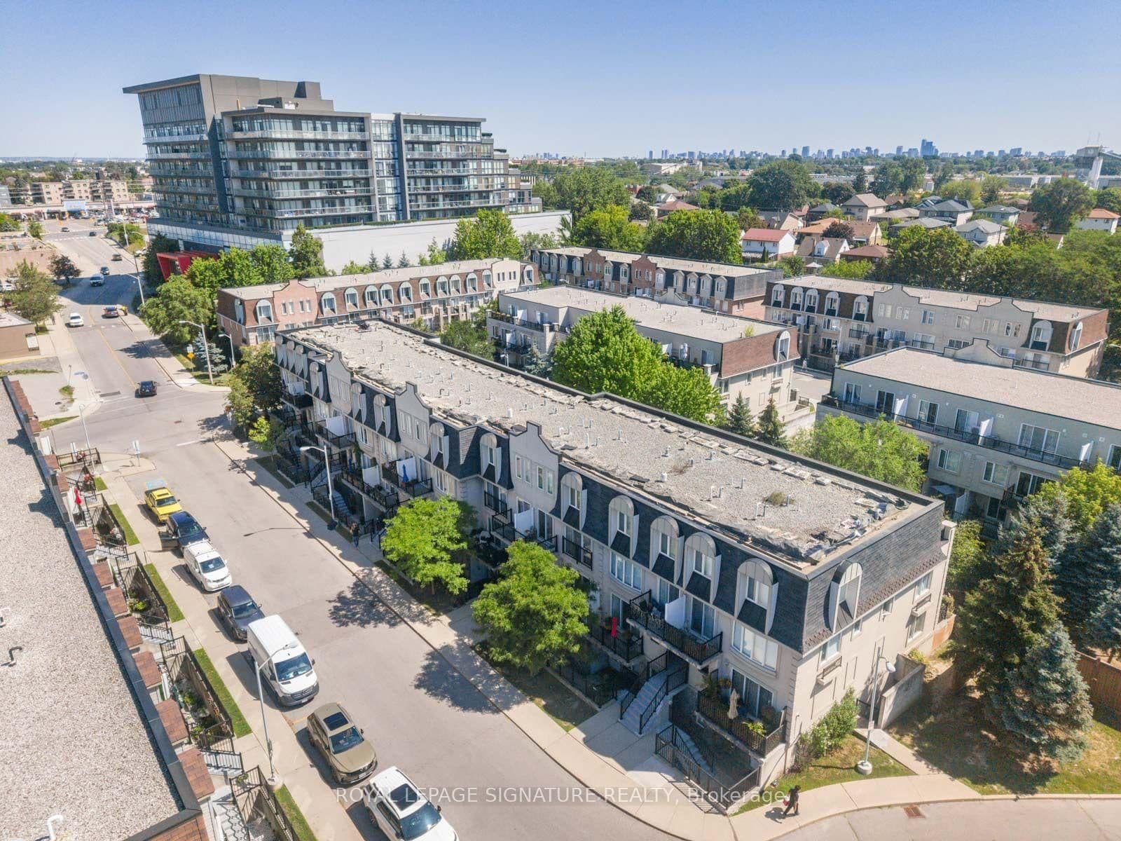 65 George Appleton Way, Unit 2067 - Image 1