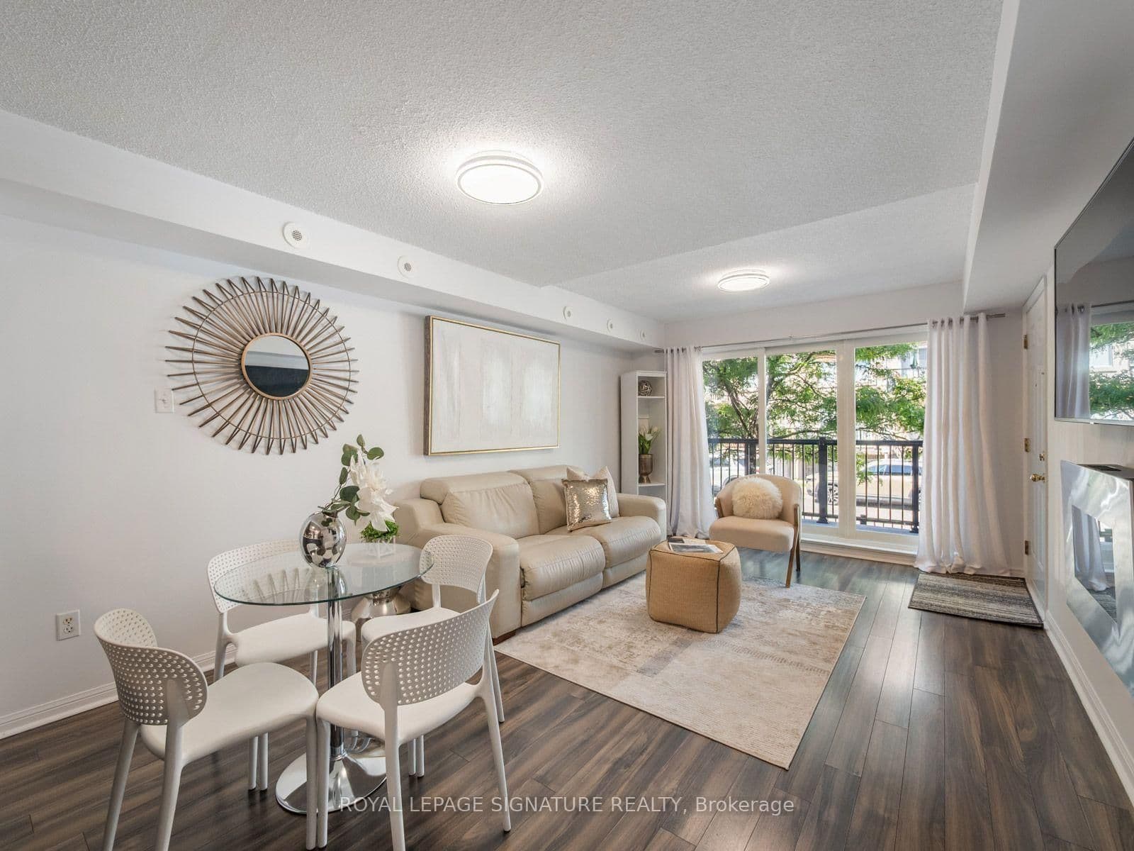 65 George Appleton Way, Unit 2067 thumbnail 14
