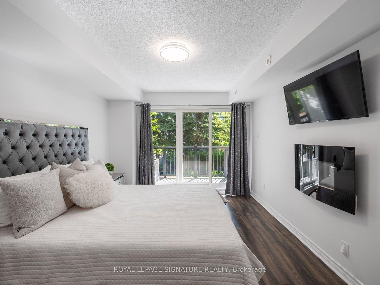 65 George Appleton Way, Unit 2067 thumbnail 21
