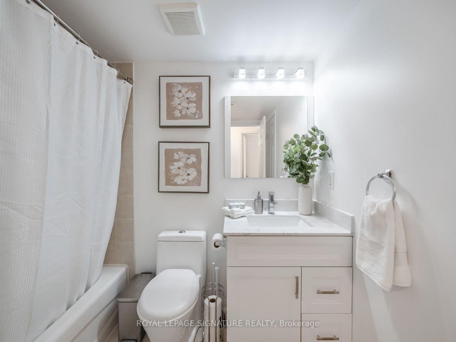 65 George Appleton Way, Unit 2067 thumbnail 26