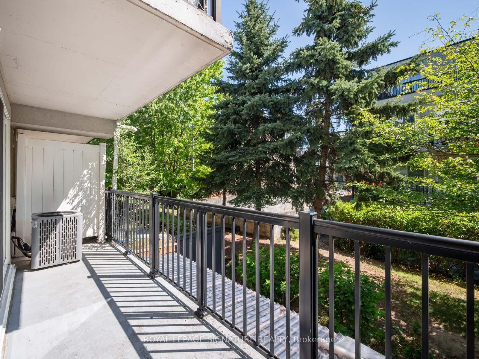 65 George Appleton Way, Unit 2067 thumbnail 32
