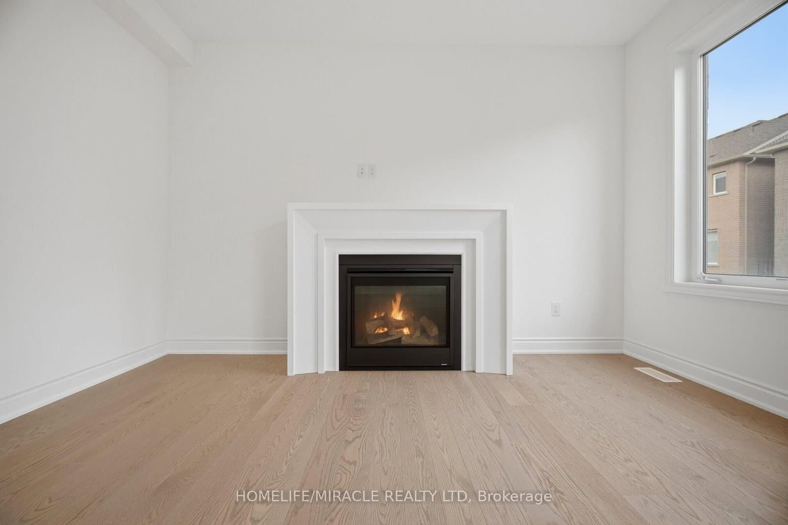 46 Stratford Drive thumbnail 17