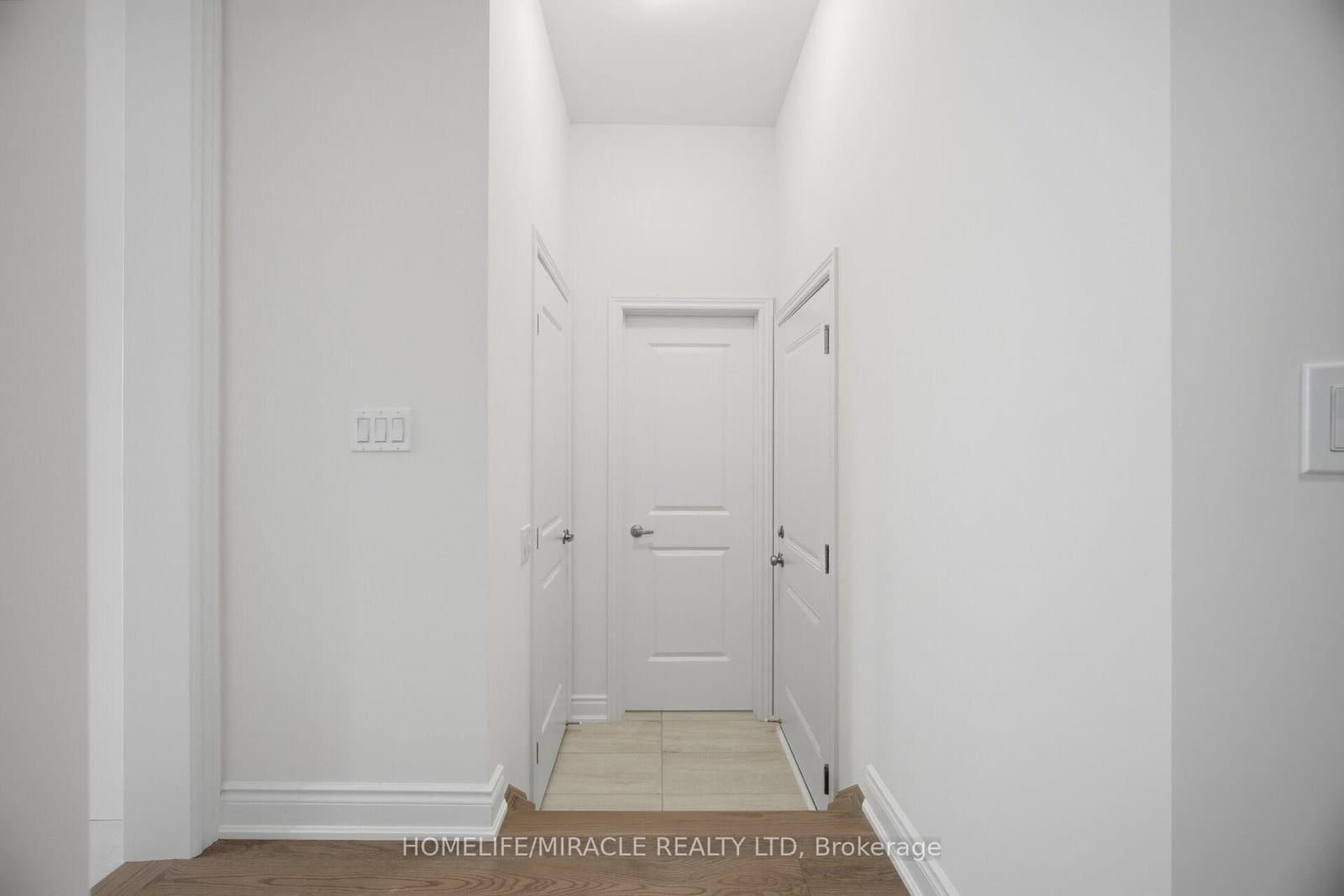 46 Stratford Drive thumbnail 20