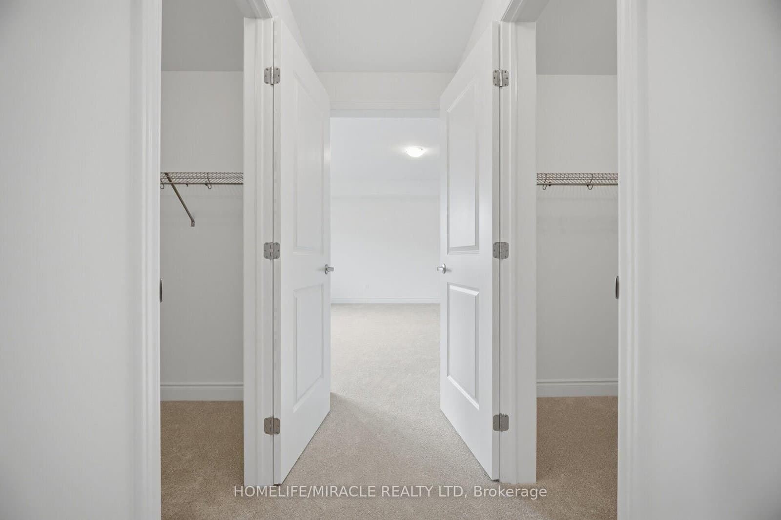 46 Stratford Drive thumbnail 32